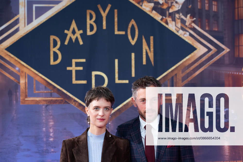From left to right: Liv Lisa FRIES, actress; Volker BRUCH, actor; Red Carpet; Red Carpet Show; Arrival; Premiere of the final season of *Babylon Berlin* on September 11, 2026, at the Naturstrom Open-Air Cinema in the Rheinau Harbor in Cologne,