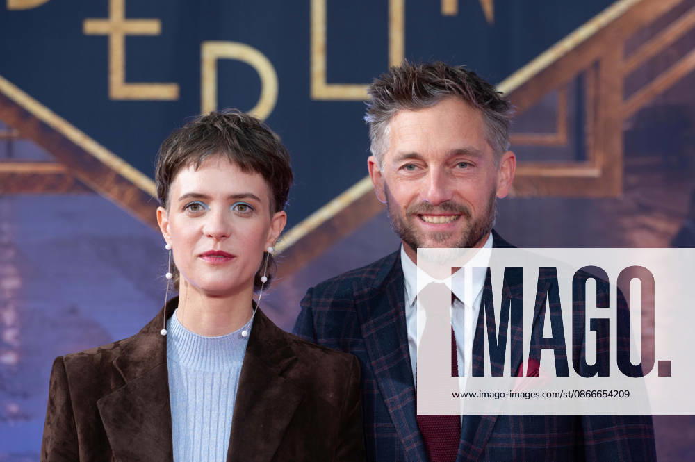 From left to right: Liv Lisa FRIES, actress; Volker BRUCH, actor; Red Carpet; Red Carpet Show; Arrival; Premiere of the final season of *Babylon Berlin* on September 11, 2026, at the Naturstrom Open-Air Cinema in the Rheinau Harbor in Cologne,