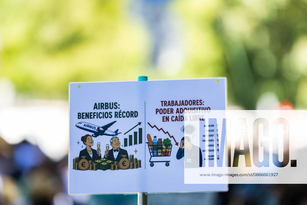 Airbus workers are demonstrating in Madrid. The protests stem from a deadlock in negotiations with company management over the new collective bargaining agreement. The workforce is demanding wage increases linked to the actual Consumer Price Index (CPI) to prevent a loss of purchasing power. They are also calling for guarantees regarding employment levels and the allocation of new workloads to ensure the long-term viability of the company s industrial plants in Spain. Madrid SPAIN - ZUMAl221 20260912_zip_l221_013