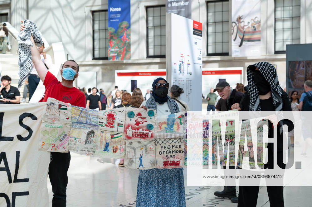 Palestine supporters protest British Museum sponsorship with BP in London - 12 Sep 2026 Protesters hold a Bayeux Tapestry like banner inspired by Palestinian themes during a demonstration. Palestine supporters from Energy Embargo for Palestine occupied the Great Court of the British Museum during a protest calling on the museum to end its sponsorship partnership with BP. The activists also criticised the museum s reported £5 million sponsorship from billionaire Igor Tulchinsky for its Bayeux Tapestry exhibition, citing reported links between his business interests and Israeli defence technology. London United Kingdom