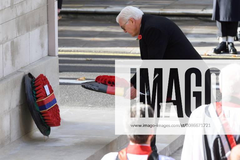 (181111) -- LONDON, Nov. 11, 2018 -- German President Frank-Walter Steinmeier attends the annual remembrance ceremony marking the 100th anniversary of the end of the First World War in London, Britain on Nov. 11, 2018. Queen Elizabeth II was joined on Sunday morning by thousands of former and current soldiers, leading politicians and diplomats in marking the 100th anniversary of the end of the First World War at the annual Remembrance Day parade in central London. )(dh) BRITAIN-LONDON-WWI-100TH ANNIVERSARY RayxTang
