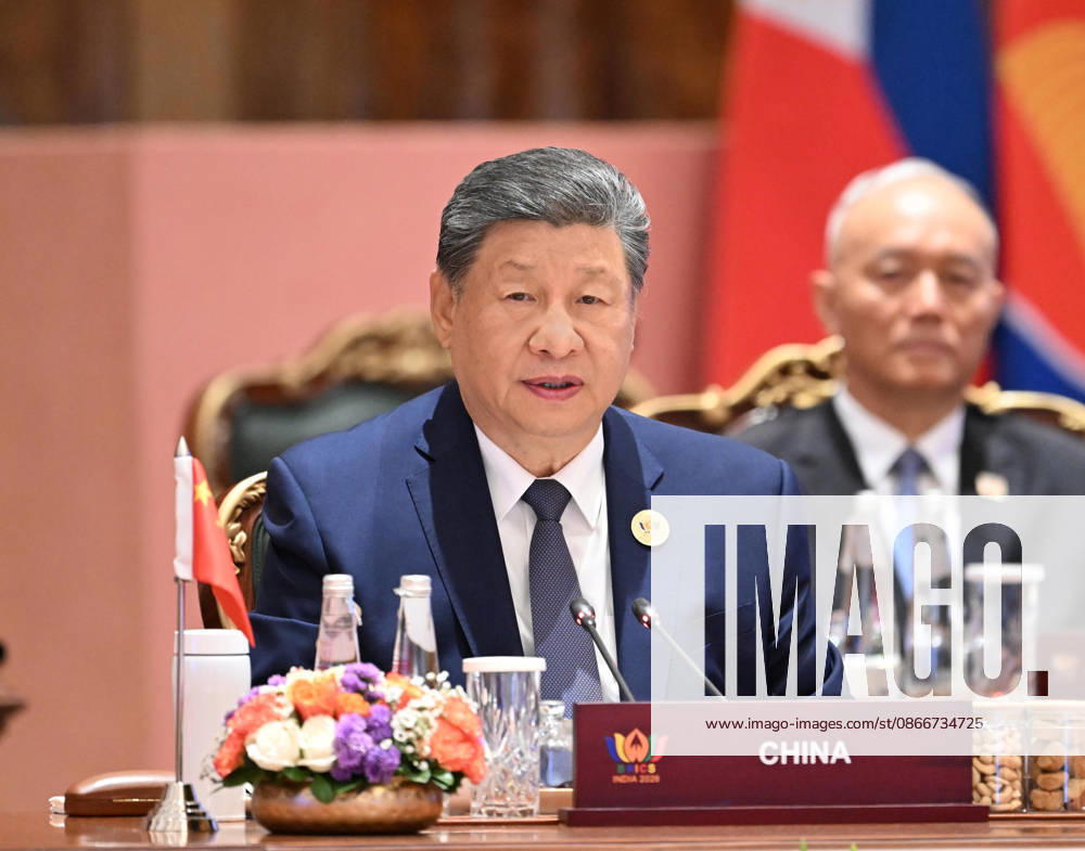 (260913) -- NEW DELHI, Sept. 13, 2026 -- Chinese President Xi Jinping delivers a speech when attending the second day of the 18th BRICS Summit in New Delhi, India, Sept. 13, 2026. ) INDIA-NEW DELHI-CHINA-XI JINPING-BRICS SUMMIT-SECOND DAY YanxYan