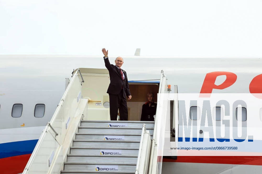 Vladimir Putin concludes his visit to India for the BRICS Summit New Delhi, Sep 13 (ANI): Russian President Vladimir Putin waves at Delhi airport as he departs following his visit to India for the BRICS Summit, in New Delhi on Sunday. (@KVSinghMPGonda X ANI Photo) NEW DELHI Delhi India