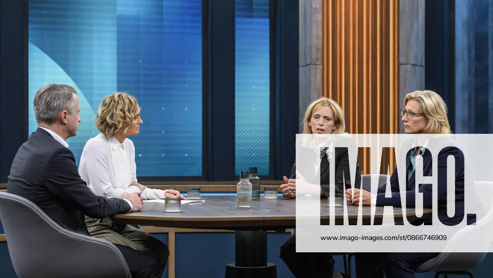 Pictured, from left: Nikolaus Blome, Head of the Politics and Society Department, RTL ntv; Caren Miosga; Karin Prien, Federal Minister of Education, Family, Senior Citizens, Women, and Youth, CDU; Anke Rehlinger, Minister-President of Saarland, SPD, GER, Berlin, studio, guest on Caren Miosga’s show, political talk show, TV