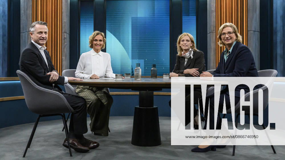 Pictured, from left: Nikolaus Blome, Head of the Politics and Society Department, RTL ntv; Caren Miosga; Karin Prien, Federal Minister of Education, Family, Senior Citizens, Women, and Youth, CDU; Anke Rehlinger, Minister-President of Saarland, SPD, GER, Berlin, studio, guest on Caren Miosga’s show, political talk show, TV,