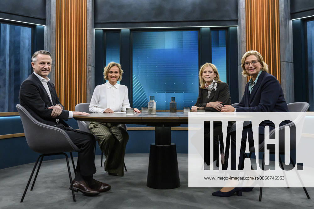 Pictured, from left: Nikolaus Blome, Head of the Politics and Society Department, RTL ntv; Caren Miosga; Karin Prien, Federal Minister of Education, Family, Senior Citizens, Women, and Youth, CDU; Anke Rehlinger, Minister-President of Saarland, SPD, GER, Berlin, studio, guest on Caren Miosga’s show, political talk show, TV,