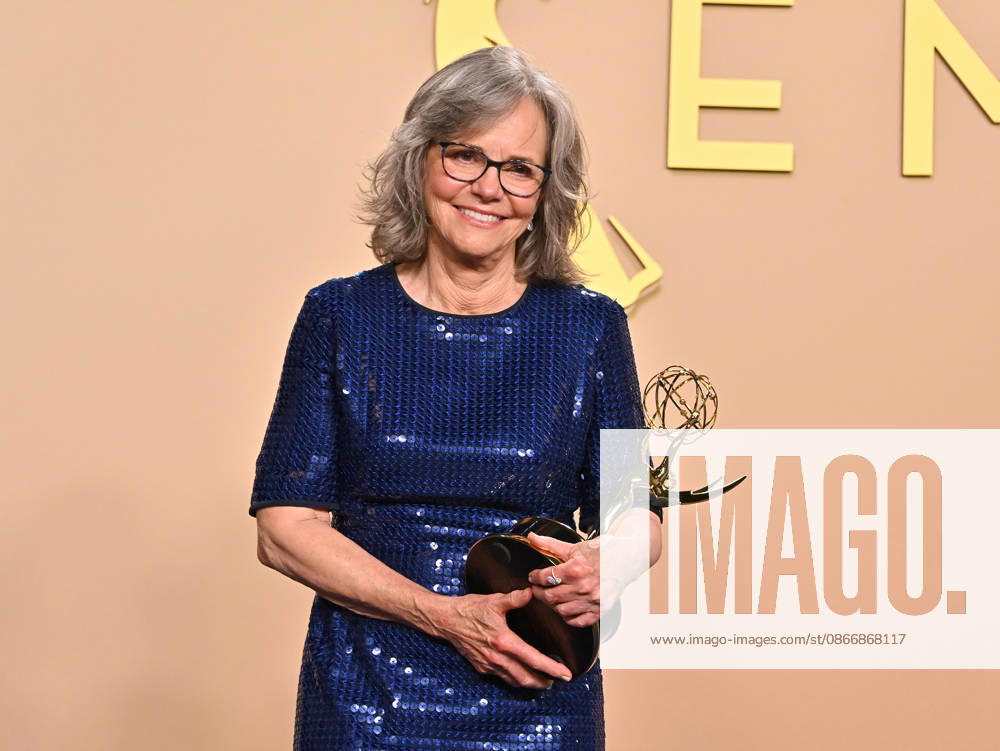 78th Primetime Emmy Awards - Press Room Sally Field in the press room at the 78th Primetime Emmy Awards held at the Peacock Theater on September 14, 2026 in Los Angeles, California. Los Angeles Peacock Theater California USA