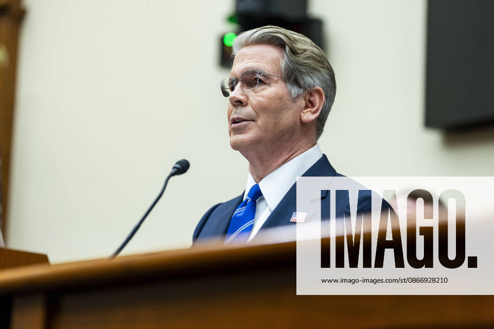 Secretary of the Treasury Scott Bessent speaks during a House Financial Services Committee hearing at the U.S. Capitol in Washington, DC on Tuesday, September 15, 2026. WAP20260915326 BONNIExCASH