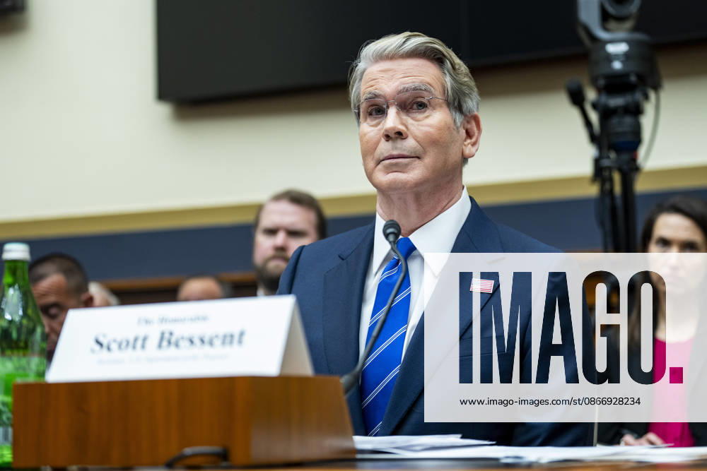 Secretary of the Treasury Scott Bessent speaks during a House Financial Services Committee hearing at the U.S. Capitol in Washington, DC on Tuesday, September 15, 2026. WAP20260915329 BONNIExCASH