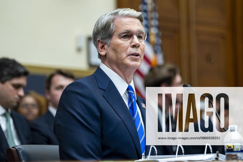 Secretary of the Treasury Scott Bessent speaks during a House Financial Services Committee hearing at the U.S. Capitol in Washington, DC on Tuesday, September 15, 2026. WAP20260915334 BONNIExCASH