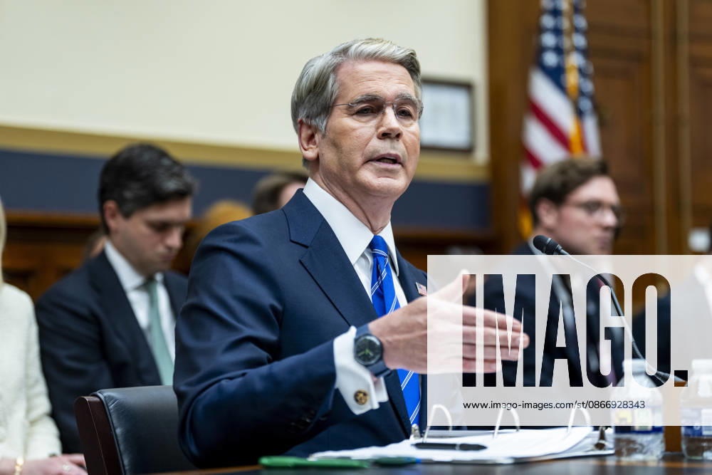 Secretary of the Treasury Scott Bessent speaks during a House Financial Services Committee hearing at the U.S. Capitol in Washington, DC on Tuesday, September 15, 2026. WAP20260915341 BONNIExCASH