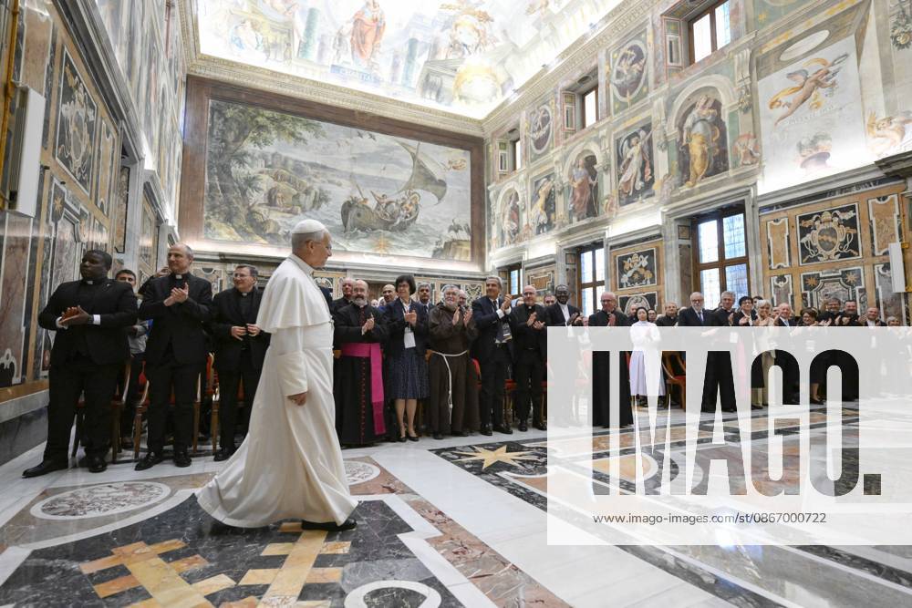 PRIVATE AUDIENCE_PAPA_2026 Italy,Rome, Vatican, 2026 9 16 Pope Leo XIV receives in a private audience participants in the academic conference organized by the Congregation for the Causes of Saints at the Vatican . - NO BOOKS