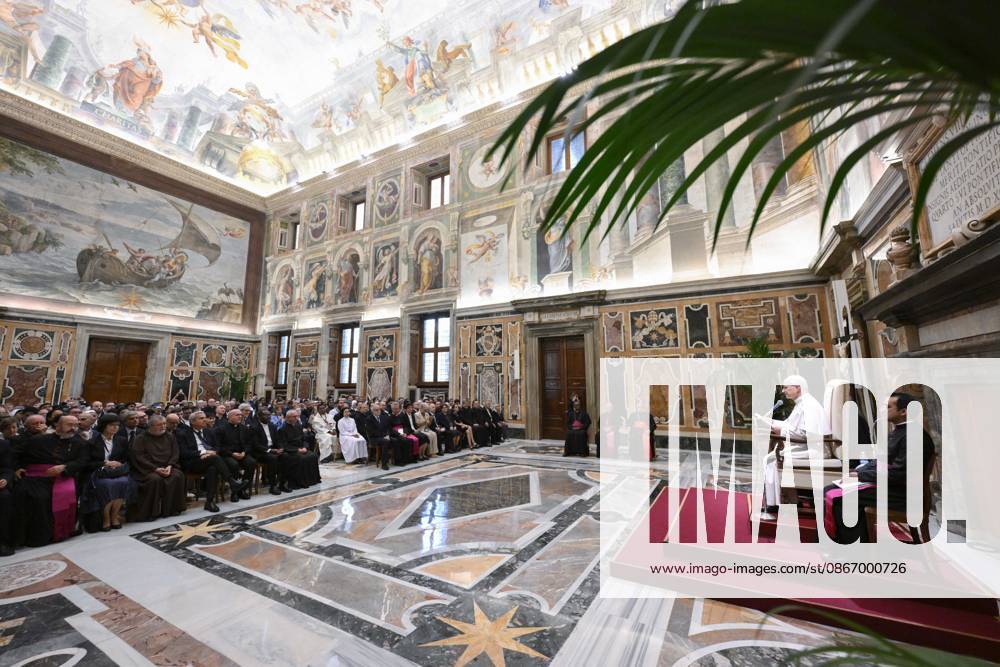PRIVATE AUDIENCE_PAPA_2026 Italy,Rome, Vatican, 2026 9 16 Pope Leo XIV receives in a private audience participants in the academic conference organized by the Congregation for the Causes of Saints at the Vatican . - NO BOOKS