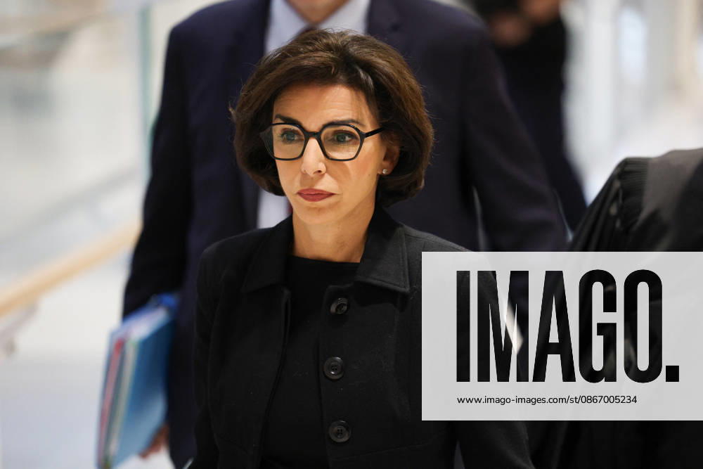 Rachida Dati and Carlos Ghosn Trial - Paris Mayor of the 7th district of Paris and Former French Minister Rachida Dati pictured on the first day of corruption and influence trial in Paris, France on September 16 2026. Rachida Dati is accused of corruption and influence peddling over Ä900,000 she received in consultancy fees from a company linked to Renault-Nissan while serving as an MEP. Photo by Raphaël Lafargue ABACAPRESS.COM Paris France