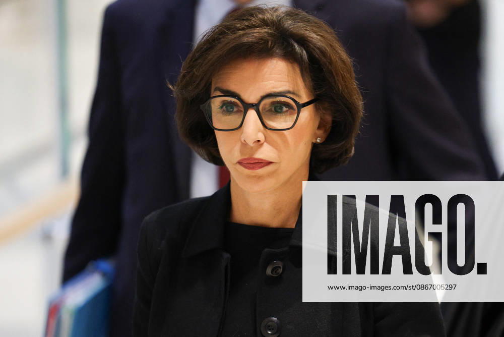 Rachida Dati and Carlos Ghosn Trial - Paris Mayor of the 7th district of Paris and Former French Minister Rachida Dati pictured on the first day of corruption and influence trial in Paris, France on September 16 2026. Rachida Dati is accused of corruption and influence peddling over Ä900,000 she received in consultancy fees from a company linked to Renault-Nissan while serving as an MEP. Photo by Raphaël Lafargue ABACAPRESS.COM Paris France
