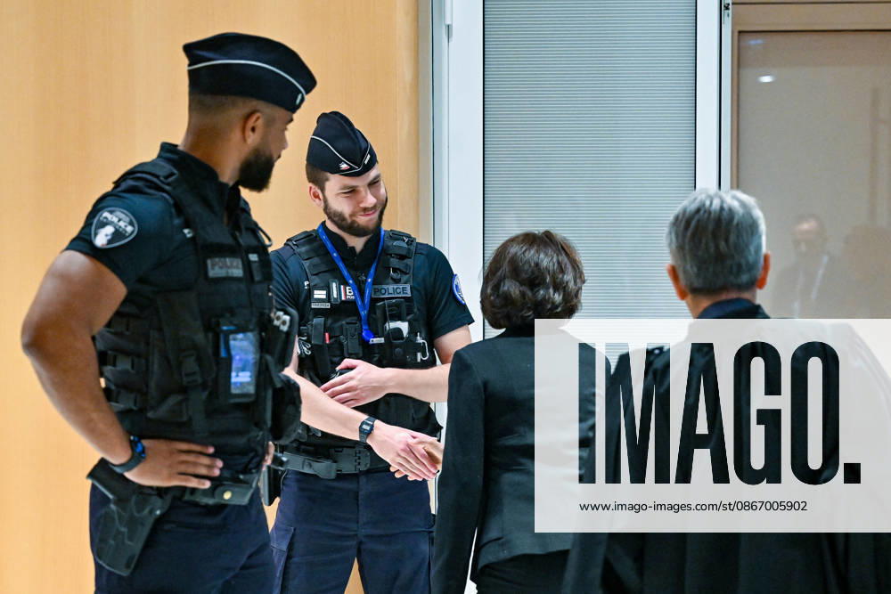 Rachida Dati, who received 900,000 euros in fees from Renault Nissan, is appearing before the Paris Criminal Court in a trial for corruption and influence peddling in Paris, France, on September 16, 2026. Six afternoons of hearings are scheduled, through September 28, to allow her to explain the 900,000-euro attorney’s fees paid by Renault-Nissan between 2010 and 2012, while she was a Member of the European Parliament. Christian Liewig Bestimage Rachida Dati, who received 900,000 euros in legal fees from Renault Nissan, is appearing before the Paris Criminal Court for a trial on charges of corruption and influence peddling in Paris, France, on September 16, 2026. Six afternoon hearings are scheduled, running through September 28, to allow