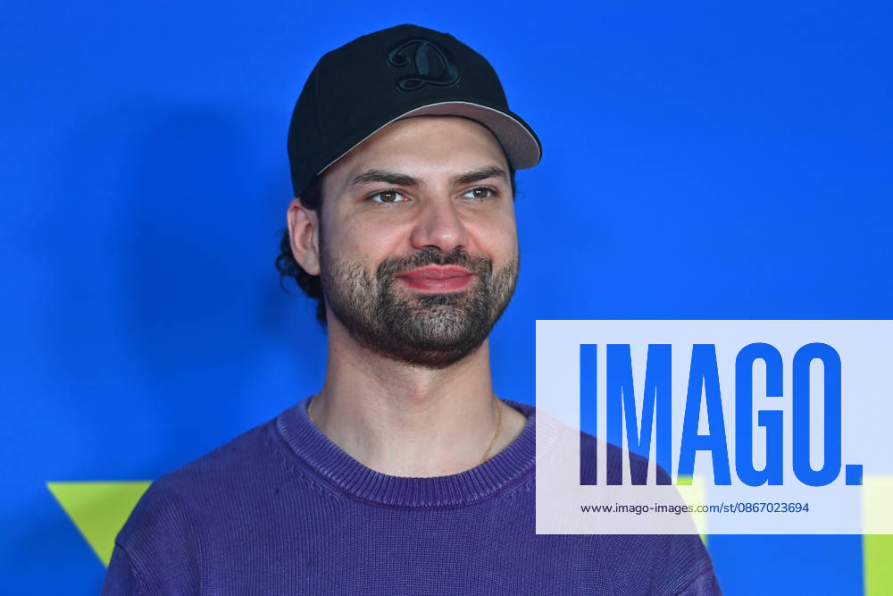 Jimi Blue OCHSENKNECHT, single frame, cropped close-up, portrait, photo call marking the premiere of Season 2 of the Sky Original series *Yeliz Jimi We Are Family* on September 16, 2026, in Unterföhring