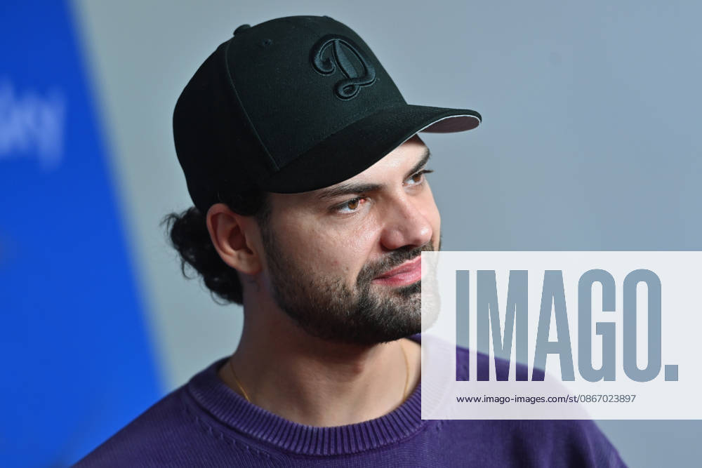 Jimi Blue OCHSENKNECHT, single frame, cropped close-up, portrait, photo call for the premiere of Season 2 of the Sky Original series *Yeliz Jimi: We Are Family* on September 16, 2026, in Unterföhring