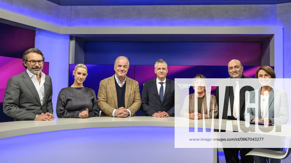 Pictured, from left: Rene Pfister, *Der Spiegel*; Victoria Reichelt, journalist; Hubertus Meyer Burckhardt, host and TV producer; Thorsten Frei, CDU parliamentary group leader; Margot Käßmann, theologian; Omid Nouripour, Alliance ’90 The Greens, Vice President