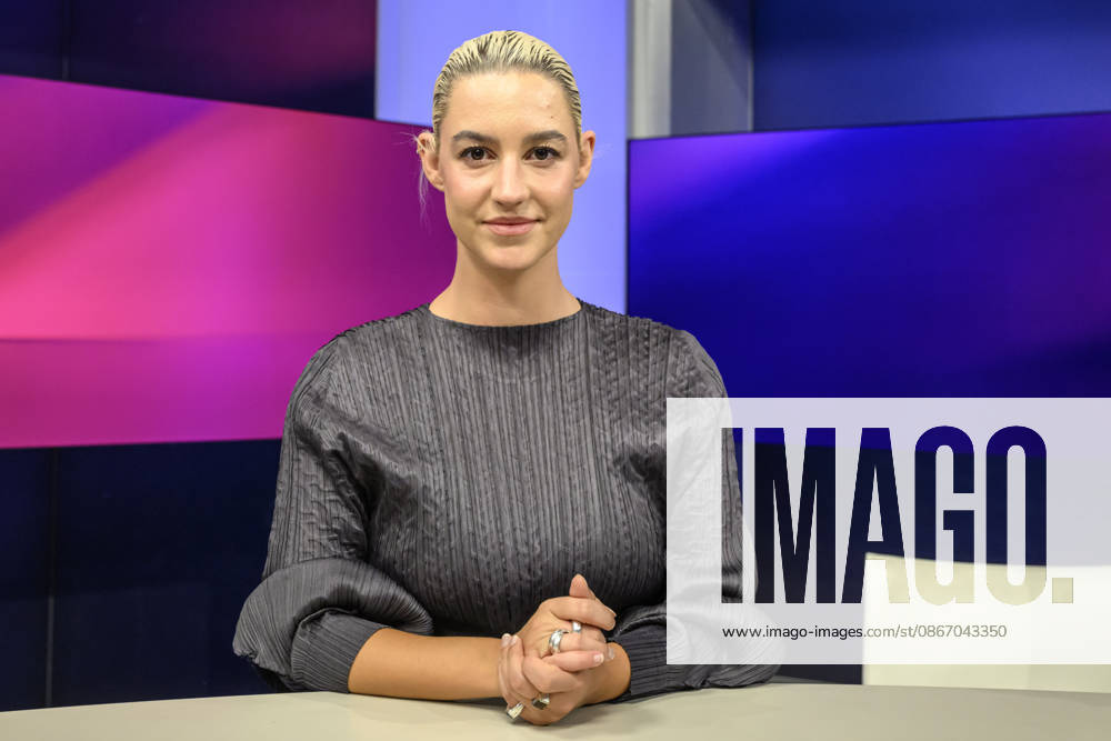 Pictured, from left: Victoria Reichelt, journalist, GER, Berlin, studio, guest on Maischberger, political talk show, TV, program, with host Sandra Maischberger, Das Erste, from Adlershof, Studio 20, September 16, 2026,