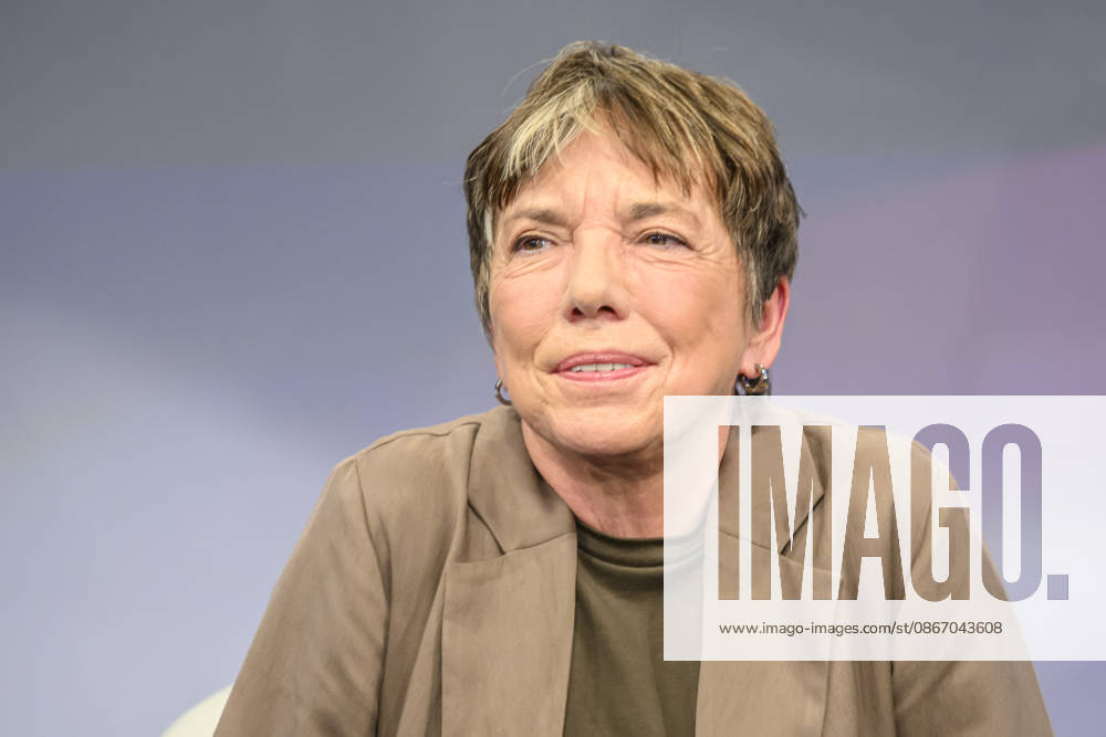 Pictured, from left: Margot Käßmann, theologian, Germany, Berlin, studio, guest on Maischberger, political talk show, TV, program, with host Sandra Maischberger, Das Erste, from Studio 20 in Adlershof, September 16, 2026,