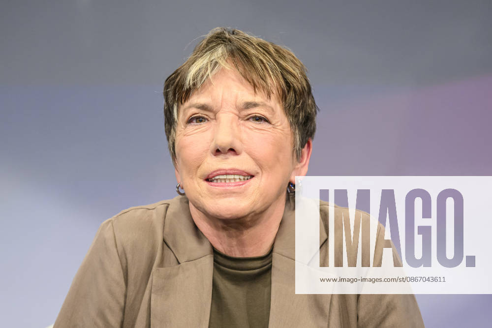 Pictured, from left: Margot Käßmann, theologian, Germany, Berlin, studio, guest on Maischberger, political talk show, TV, program, with host Sandra Maischberger, Das Erste, from Studio 20 in Adlershof, September 16, 2026,