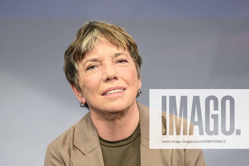 Pictured, from left: Margot Käßmann, theologian, Germany, Berlin, studio, guest on Maischberger, political talk show, TV, program, with host Sandra Maischberger, Das Erste, from Studio 20 in Adlershof, September 16, 2026,
