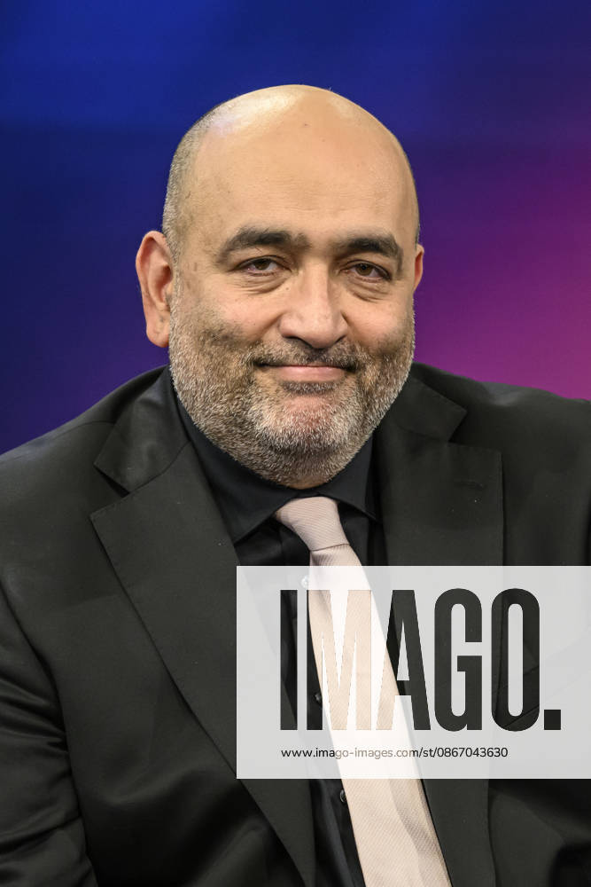 Pictured, from left: Omid Nouripour, Alliance 90 The Greens, Vice President of the Bundestag, GER, Berlin, studio, guest on Maischberger, political talk show, TV, program, with host Sandra Maischberger, Das Erste, from Studio 20 in Adlershof, September 16, 2026,
