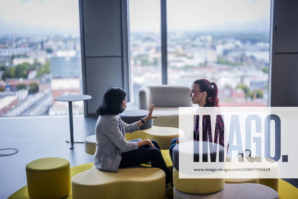 Fotostory Pressetermin bei Zalando: ZALANDO Outlet Store, Headquarters, and Workspaces in Berlin, photographed on September 16, 2026, Berlin, September 16, 2026, Berlin, Germany FOR – IMAGE USE ONLY IN A ZALANDO CONTEXT