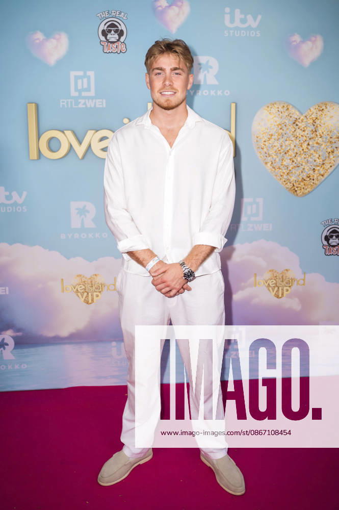Calvin Steiner at the premiere of Season 3 of the dating show *Love Island VIP* at Arff Castle in Cologne, September 16, 2026 Foto:xT.xFuturexImagex island_6904