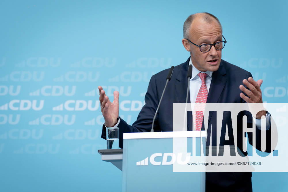 Final stretch of the election campaign, CDU, Konrad Adenauer House, Berlin; Final stretch of the election campaign, CDU, Konrad Adenauer House, Federal Chancellor Friedrich Merz, Berlin, Germany