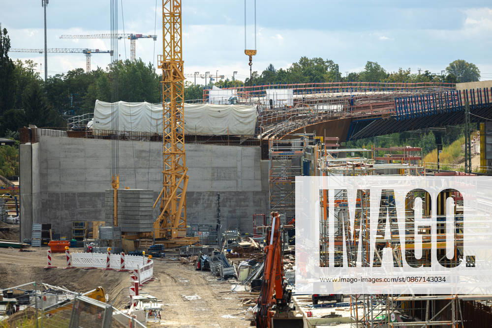 A100 Road Resurfacing of the Westend Bridge, Germany, Berlin-Westend, September 17, 2026: Construction site for the new A100 bridge over the Ringbahn tracks, built to replace the prestressed concrete structure that was demolished in the spring of 2025