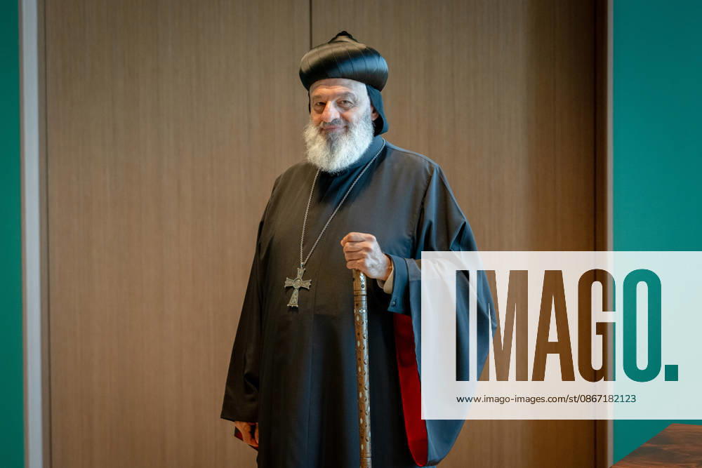 Ignatius Aphrem II, Patriarch of the Syrian Orthodox Church of Berlin, with his official residence at Spreebogen; Ignatius Aphrem II, Patriarch of the Syrian Orthodox Church of Antioch in Berlin, Berlin, GER