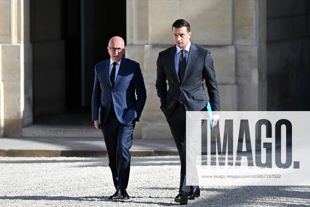 NEWS : Rencontre des dirigeants des partis avec le prÃ sident francais Ã l ElysÃ e - 18 09 2026 Candidate for French Presidential Election Eric Ciotti and Jordan Bardella arrives at the Elysee Palace for a meeting with French President in Paris on September 18, 2026.