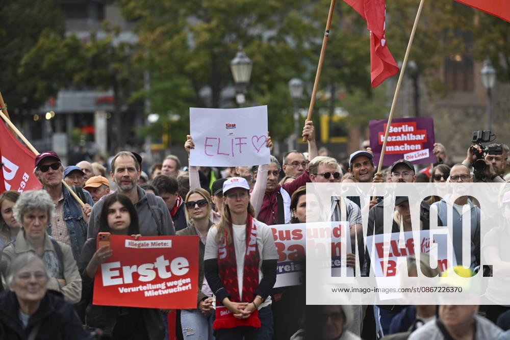 Elif Eralp meets voters ahead of Berlin state elections BERLIN, GERMANY - SEPTEMBER 18: Die Linke s lead candidate for the Berlin state elections, Elif Eralp, meets with voters during an election campaign event held in front of Berlin City Hall (Rotes Rathaus) in Berlin, Germany on September 18, 2026, ahead of the elections scheduled for September 20. Halil Sagirkaya Anadolu Berlin Germany. Editorial use only. Please get in touch for any other usage.