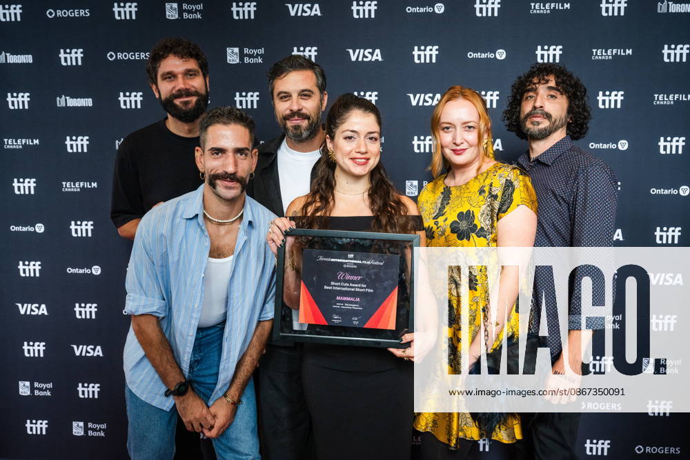 The cast and crew of Mammalia hold their award for Best International Short Film after the TIFF Awards at the Toronto International Film Festival in Toronto, on Sunday, Sept. 20, 2026. Toronto Canada - ZUMAc35_ 20260920_zaf_c35_064