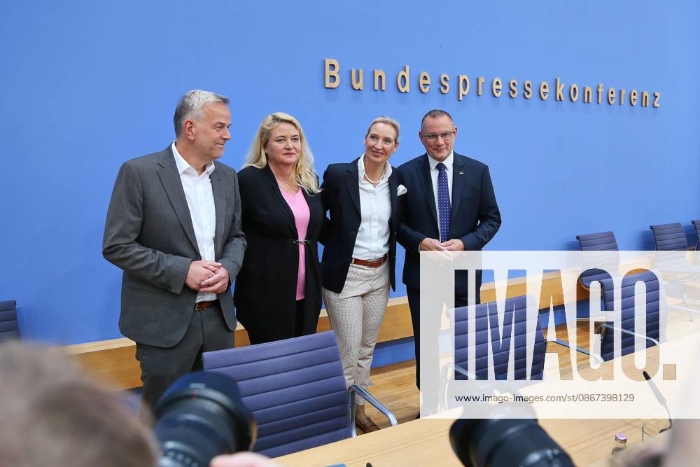 Federal Press Conference: AfD—Impact of the State Elections in Berlin and Mecklenburg-Western Pomerania on Federal Politics Leif Erik Holm, AfD candidate for the office of Minister-President in Mecklenburg-Western Pomerania, Kristin Brinker, AfD lead candidate for Berlin, and AfD chairpersons Tino Chrupalla and Alice Weidel