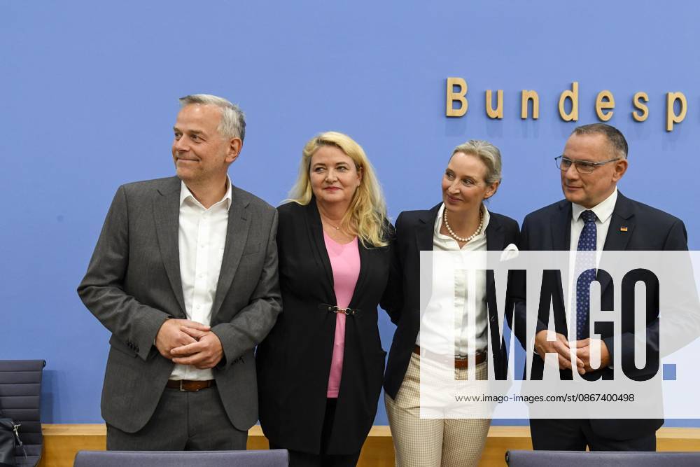 ABB BPK Leif Erik Holm, AfD Mecklenburg-Western Pomerania; Kristin Brinker, AfD lead candidate in Berlin; Alice Weidel, federal spokesperson for the AfD and co-chair of the AfD parliamentary group, Tino Chrupalla, Federal Spokesperson for the AfD and Co-Chair of the AfD parliamentary group. Topic: Af