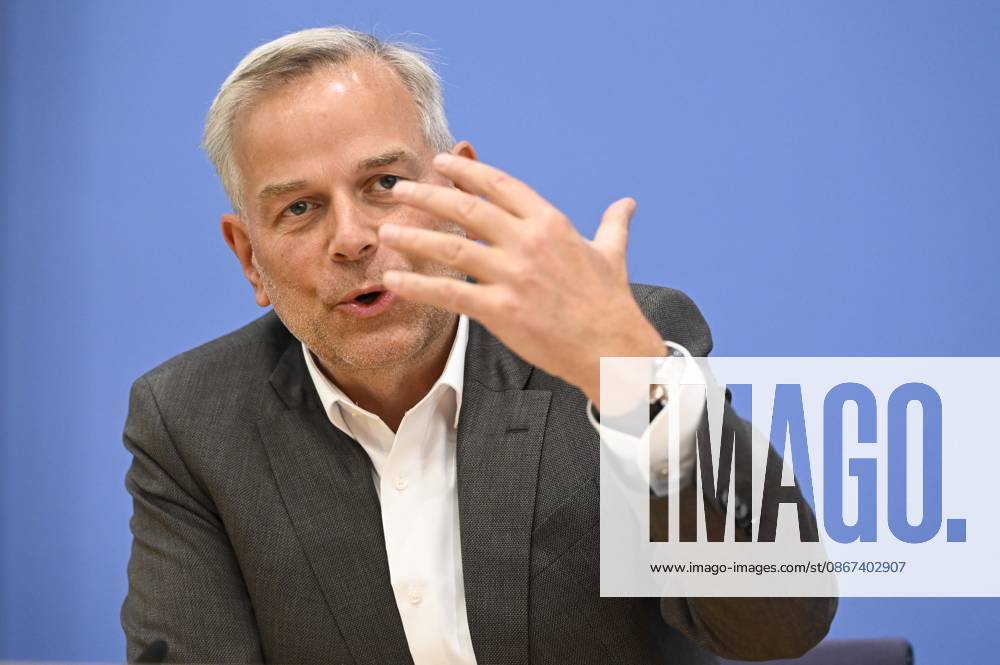 ABB BPK Leif Erik Holm, AfD Mecklenburg-Western Pomerania Lead Candidate Topic: AfD—Impact of the State Elections in Berlin and Mecklenburg-Western Pomerania on Federal Politics Statement at the BPK Federal Press Conference on September 21, 2026, in Berlin, Germany