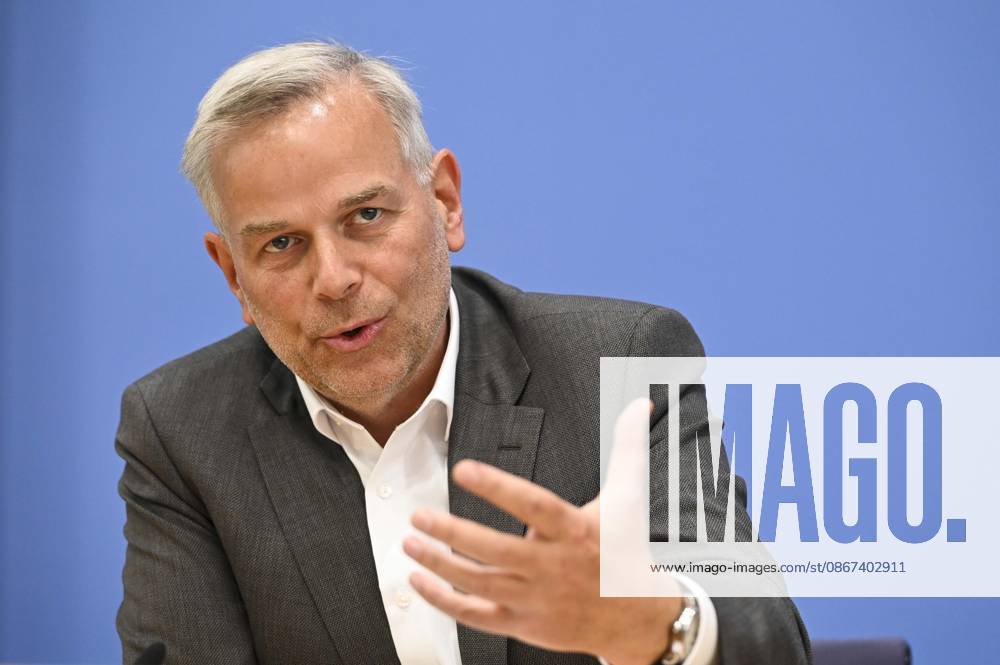 ABB BPK Leif Erik Holm, AfD Mecklenburg-Western Pomerania Lead Candidate Topic: AfD—Impact of the State Elections in Berlin and Mecklenburg-Western Pomerania on Federal Politics Statement at the BPK Federal Press Conference on September 21, 2026, in Berlin, Berlin, Germany