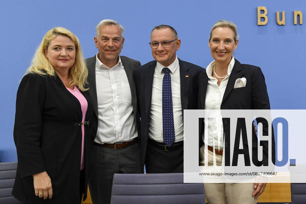 ABB BPK Kristin Brinker, AfD’s top candidate in Berlin; Leif Erik Holm, AfD Mecklenburg-Western Pomerania; Alice Weidel, federal spokesperson for the AfD and co-chair of the AfD parliamentary group; Tino Chrupalla, Federal Spokesperson for the AfD and Co-Chair of the AfD parliamentary group. Topic: Af