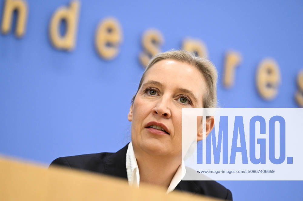ABB BPK Alice Weidel, Federal Spokesperson for the AfD and Co-Chair of the AfD parliamentary group Topic: The AfD—Impact of the state elections in Berlin and Mecklenburg-Western Pomerania on federal politics Statement at the BPK Federal Press Conference on September 21, 2026, in Berlin, Berlin, Germany