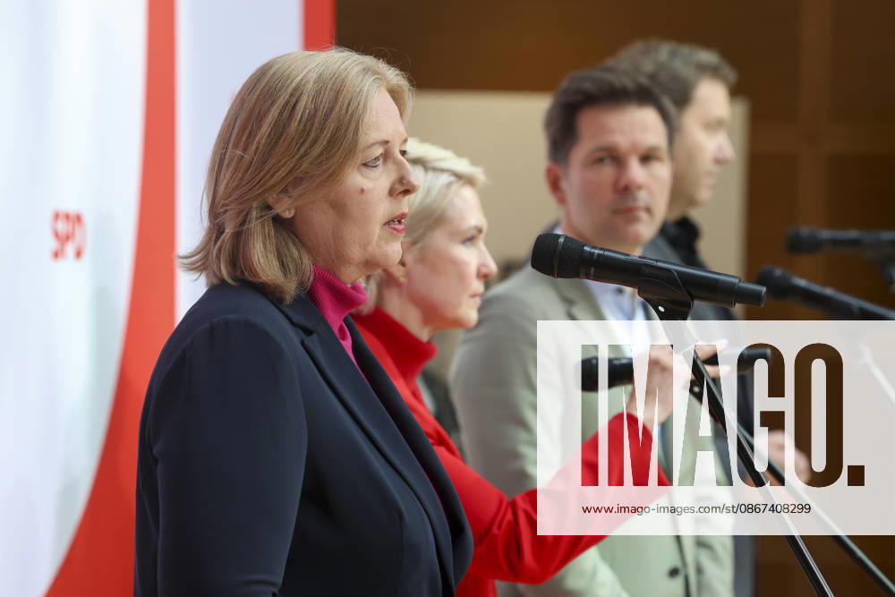 Bärbel Bas, Manuela Schwesig, Steffen Krach, and Lars Klingbeil at the press conference following the state elections in Berlin and Mecklenburg-Western Pomerania at the Willy Brandt House on September 21, 2026; SPD leadership at the press conference following the state elections in Berlin