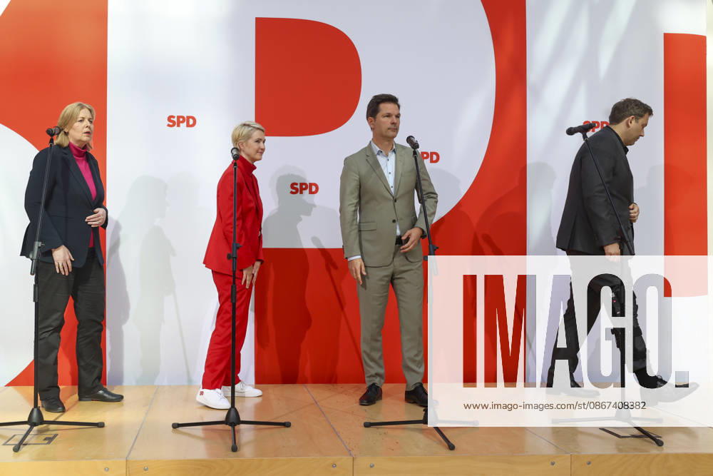 Bärbel Bas, Manuela Schwesig, Steffen Krach, and Lars Klingbeil at the press conference following the state elections in Berlin and Mecklenburg-Western Pomerania at the Willy Brandt House on September 21, 2026; SPD leadership at the press conference following the state elections in Berlin