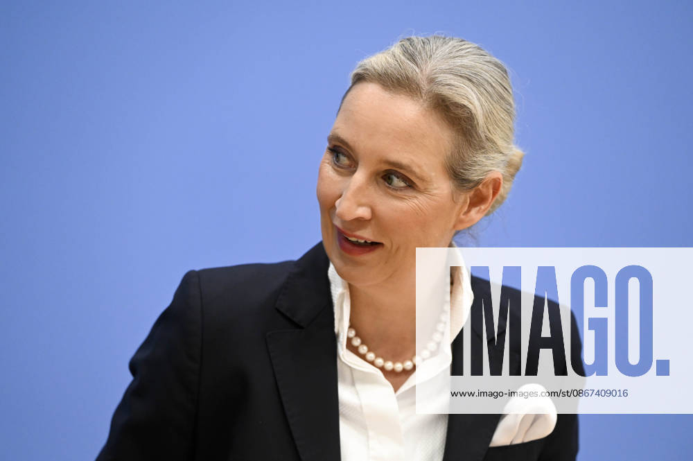 ABB BPK Alice Weidel, Federal Spokesperson for the AfD and Co-Chair of the AfD Parliamentary Group Topic: The AfD—Impact of the State Elections in Berlin and Mecklenburg-Western Pomerania on Federal Politics Statement at the BPK Federal Press Conference on September 21, 2026, in Berlin, Berlin, Germany