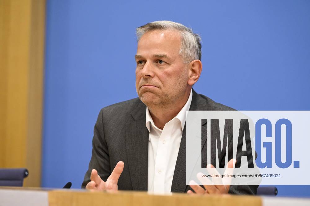 ABB BPK Leif Erik Holm, AfD Mecklenburg-Western Pomerania’s lead candidate Topic: AfD—The Impact of the State Elections in Berlin and Mecklenburg-Western Pomerania on Federal Politics Statement at the BPK Federal Press Conference on September 21, 2026, in Berlin, Berlin, Germany