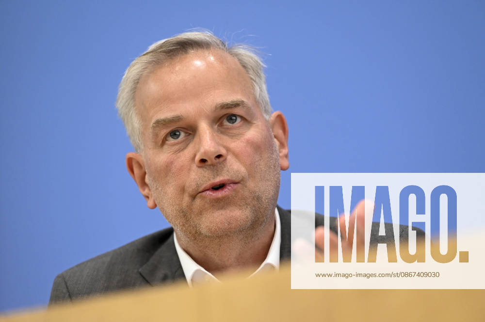 ABB BPK Leif Erik Holm, AfD Mecklenburg-Western Pomerania Lead Candidate Topic: AfD—The Impact of the State Elections in Berlin and Mecklenburg-Western Pomerania on Federal Politics Statement at the BPK Federal Press Conference on September 21, 2026, in Berlin, Berlin, Germany