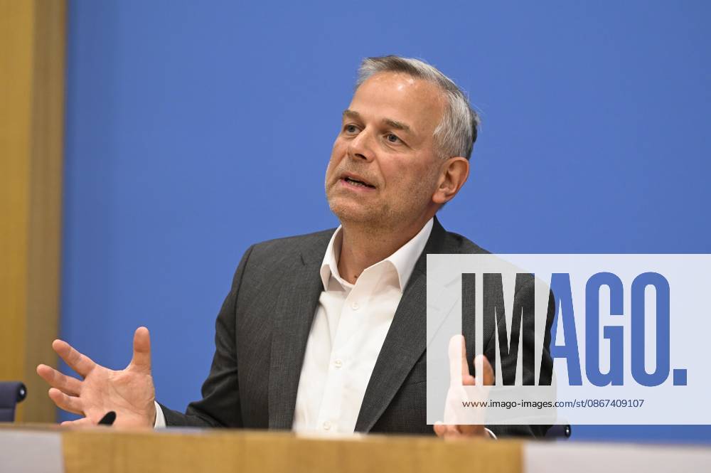 ABB BPK Leif Erik Holm, AfD Mecklenburg-Western Pomerania Lead Candidate Topic: AfD’s Impact of the State Elections in Berlin and Mecklenburg-Western Pomerania on Federal Politics Statement at the BPK Federal Press Conference on September 21, 2026, in Berlin, Germany