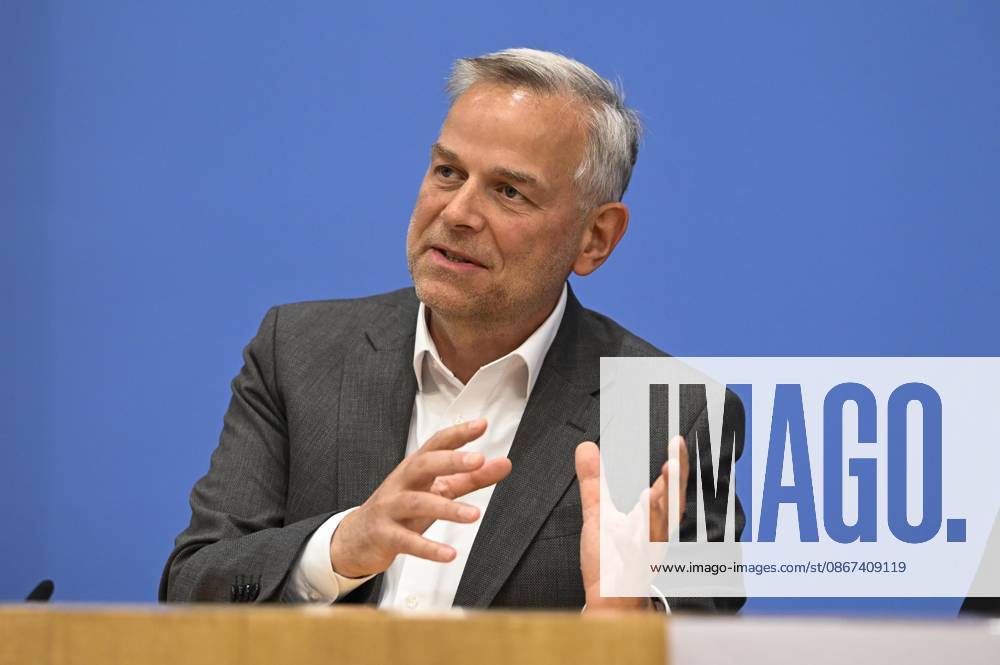 ABB BPK Leif Erik Holm, AfD Mecklenburg-Western Pomerania Lead Candidate Topic: AfD’s Impact of the State Elections in Berlin and Mecklenburg-Western Pomerania on Federal Politics Statement at the BPK Federal Press Conference on September 21, 2026, in Berlin, Germany