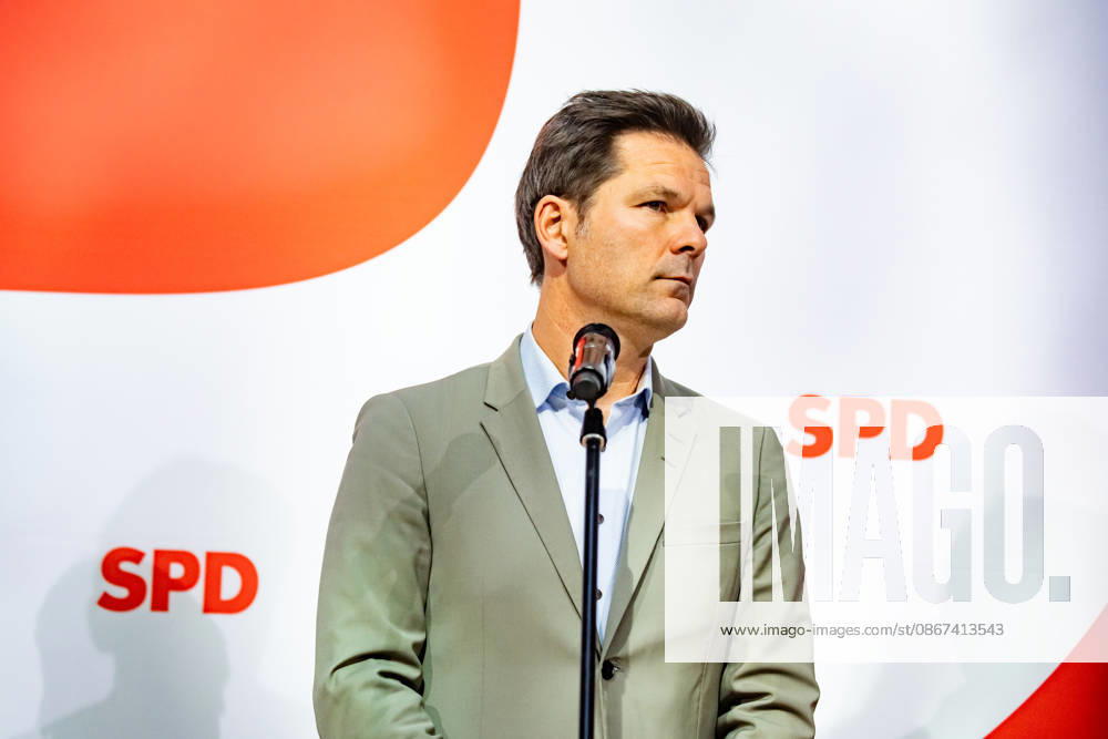 SPD s top candidate in Berlin, Steffen Krach, at a press conference at the Willy Brandt House in Berlin on September 21, 2026 Reactions to the state elections in Mecklenburg-Western Pomerania and Berlin